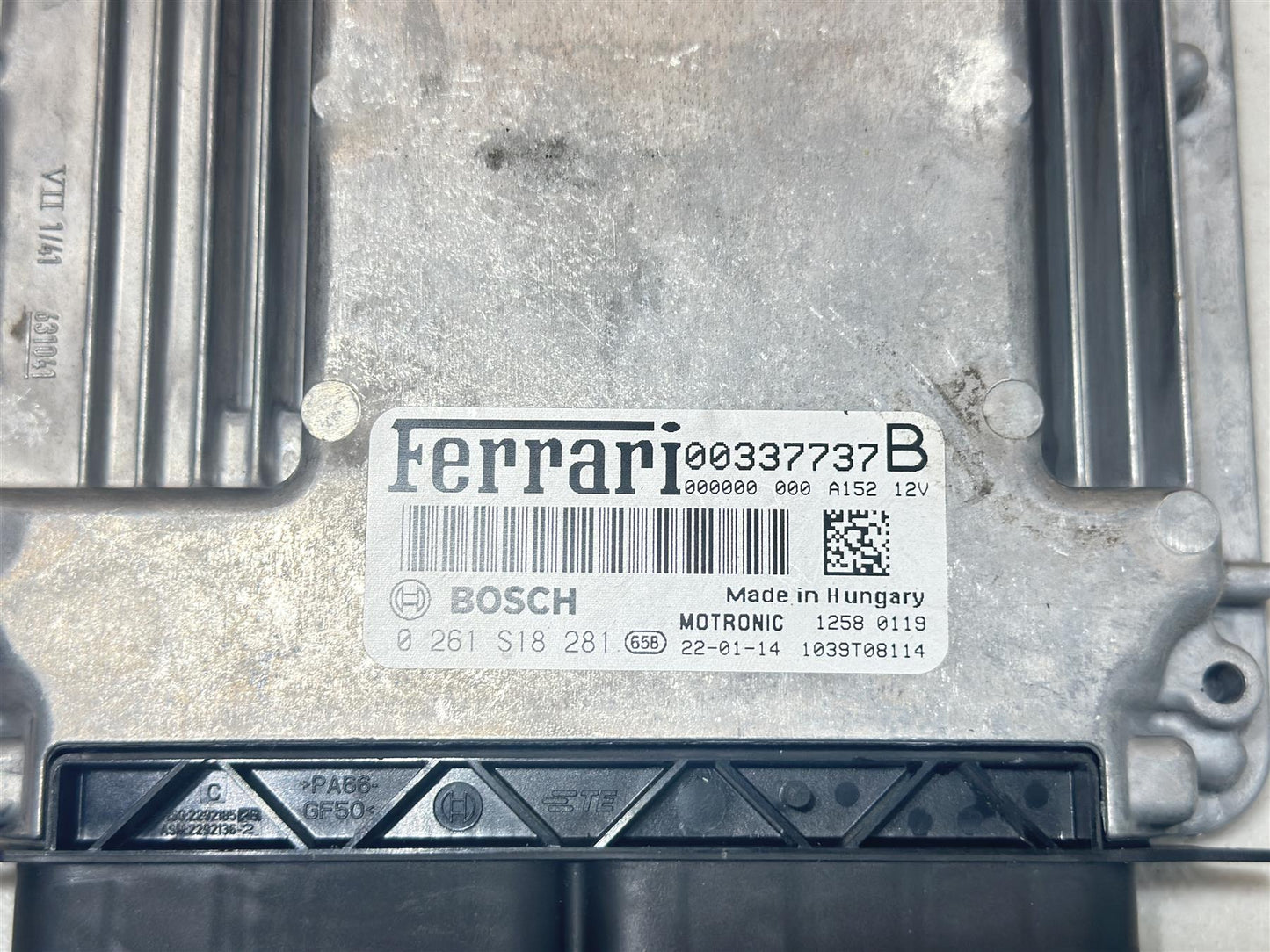 2022 Ferrari 488 Evo Challenge Bosch MED ECU OEM (F151M) 2015-2023 00861912B