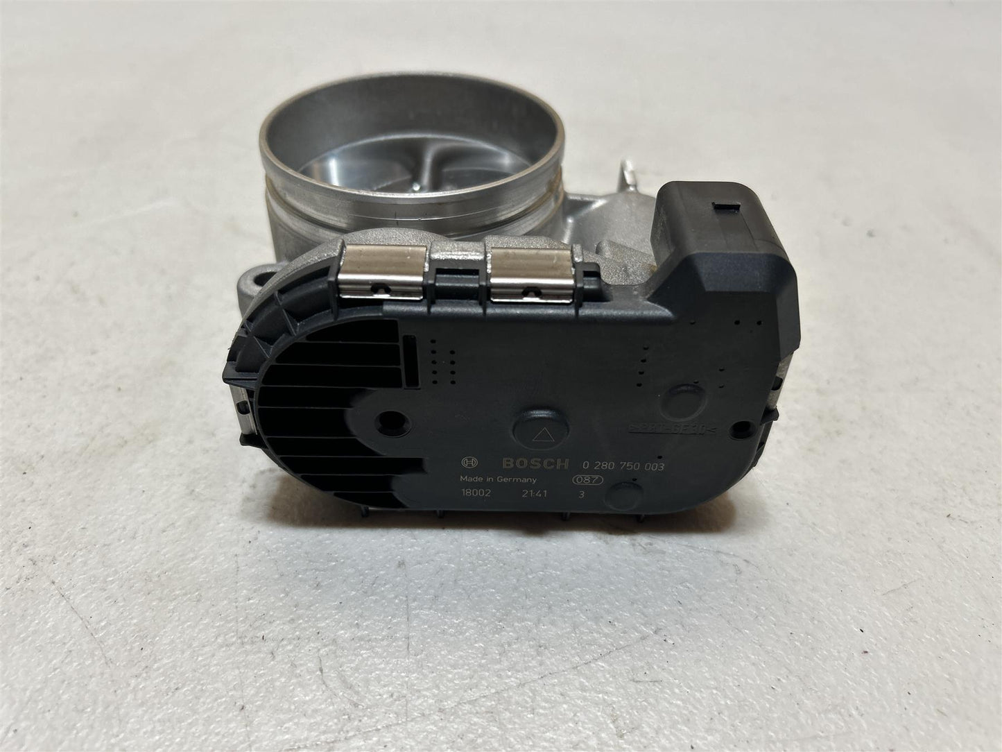 2022 Ferrari 488 Evo Challenge Fuel Injector Throttle Body OEM 0280750003 EVO