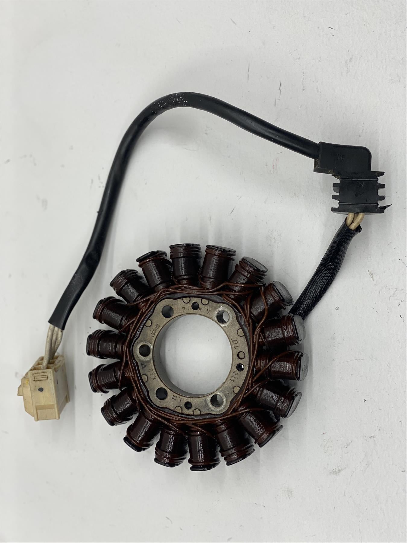 2009 Yamaha YZF-R6 Stator Magneto Coil OEM Engine Alternator Generator YZF R6