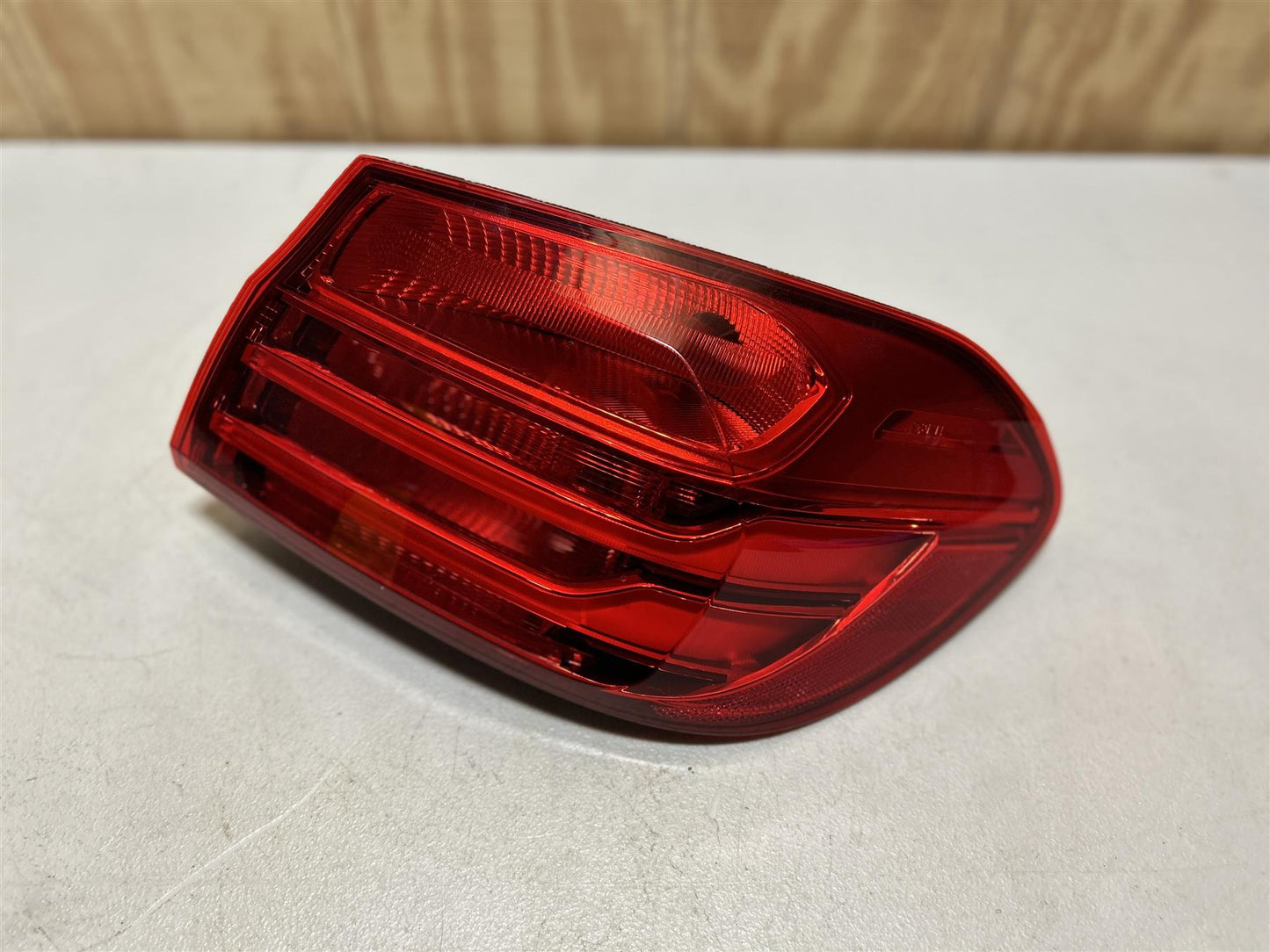 2016 BMW M4 Right Passenger Taillight Assembly OEM 2015-2020