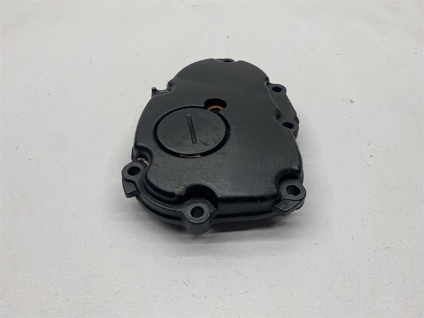 2009 Yamaha YZF-R6 Oil Pump Cover Engine Motor OEM Black Bolts Assembly YZF R6