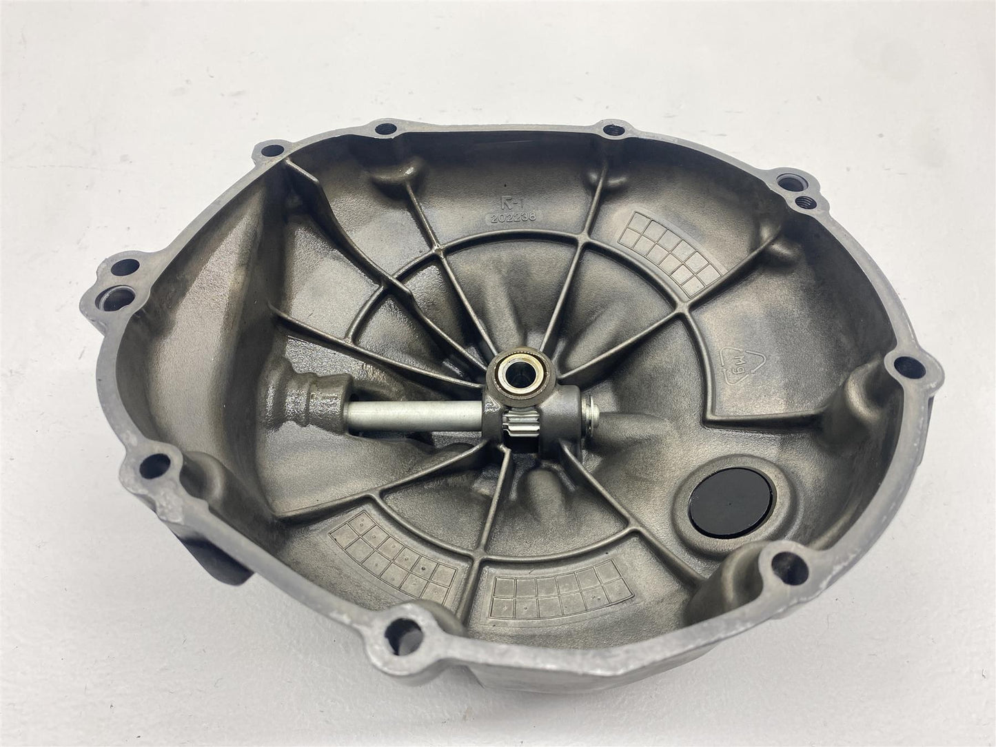 2009 Yamaha YZF-R6 Right Side Clutch Cover Engine Motor Black OEM YZF R6