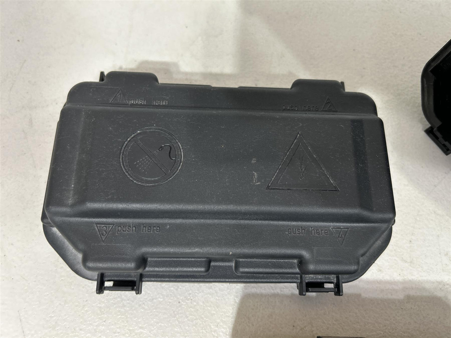 2016 BMW M4 Fuse Relay Junction Box Electrical OEM 2015-2020